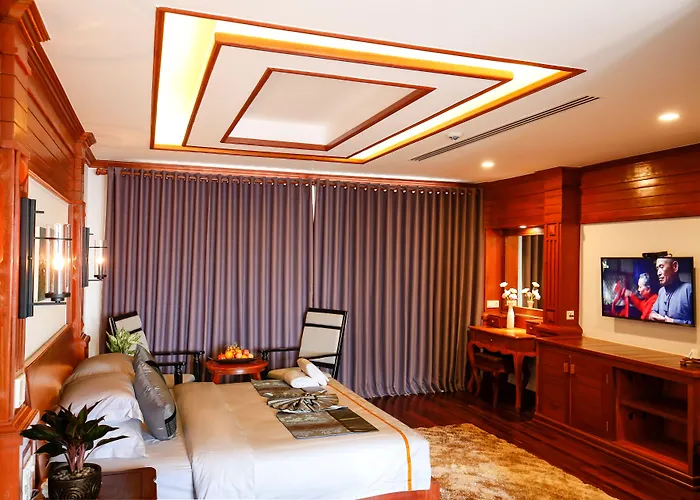 Hotel The Night Hotel 4*