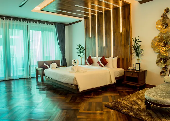 Hotel The Night Hotel 4*